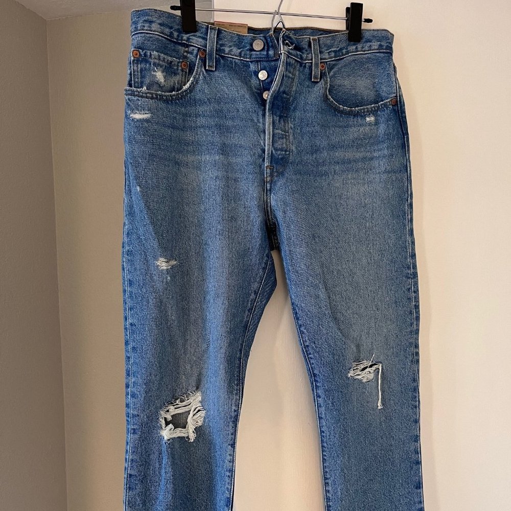 Levi's Women's 501 Crop Jeans, Athens Break (Waterless) New With Tags 31x26